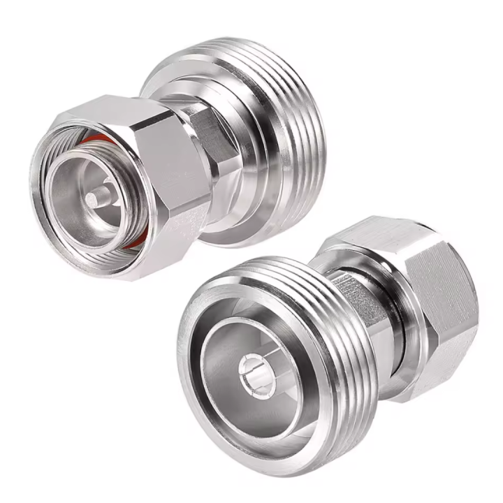 Adapter 4.3-10 DIN wtyk - 7/16 DIN gniazdo 