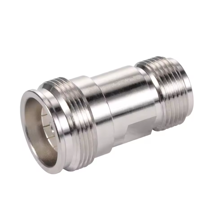 Adapter 4.3-10 DIN gniazdo / N gniazdo 