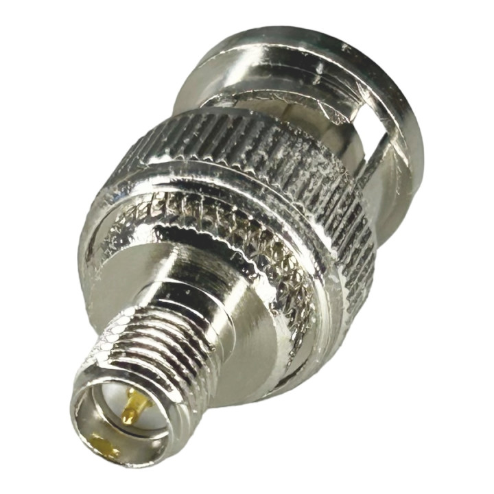 Adapter BNC wtyk / SMA-RP gniazdo
