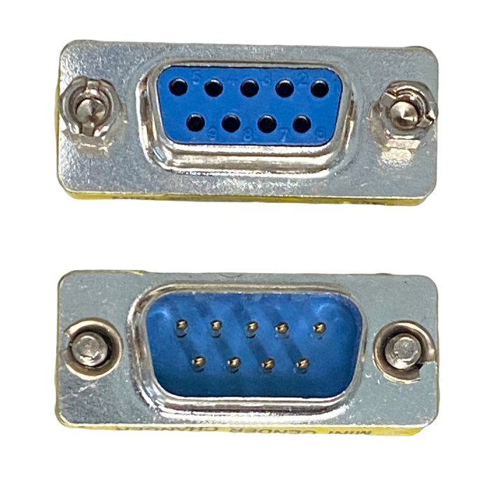 HF-Adapter ADAPTER DB9 gniazdo / DB9 wtyk